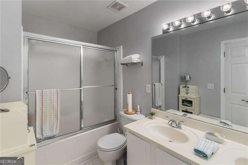 Cedarlake - Residential