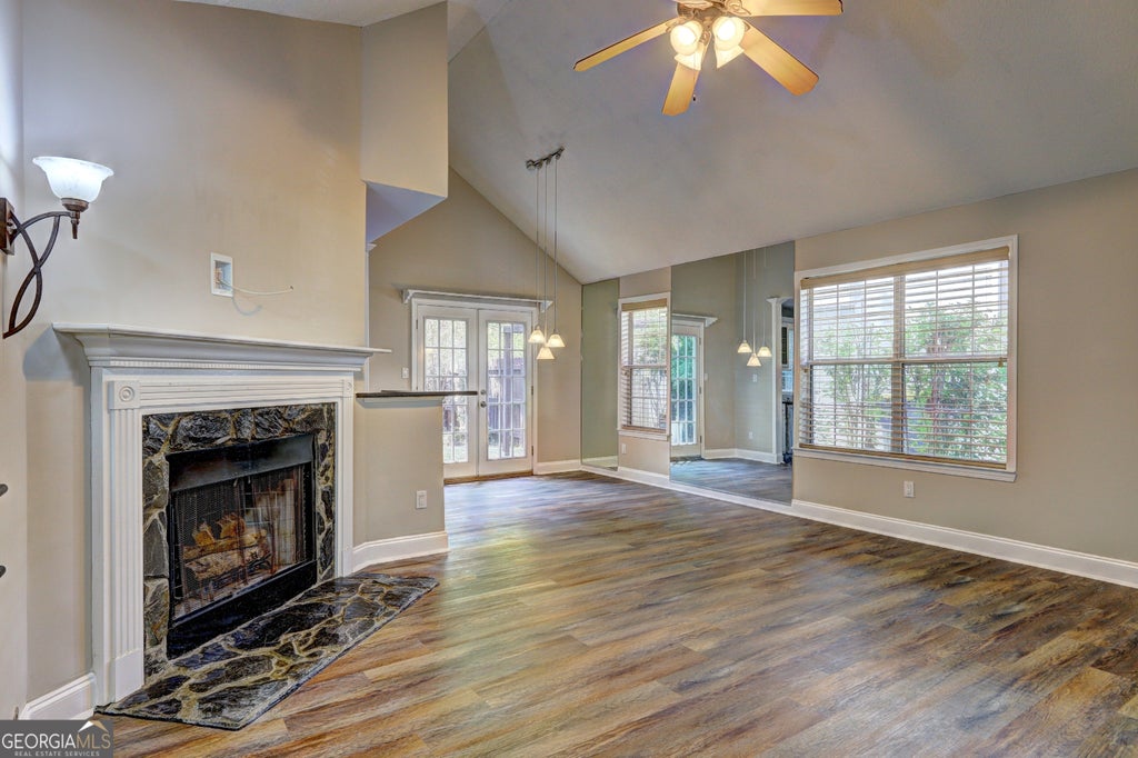 Photo of 100 S Fairfield Drive, Peachtree City, GA 30269 (MLS # 10818179)