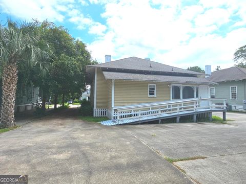 A home in Valdosta