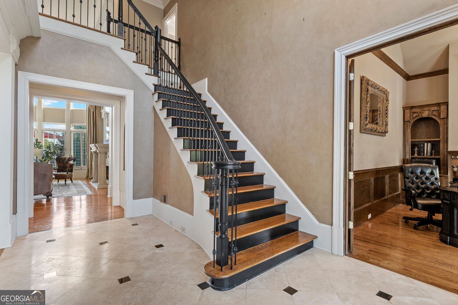 401 Black Diamond CT