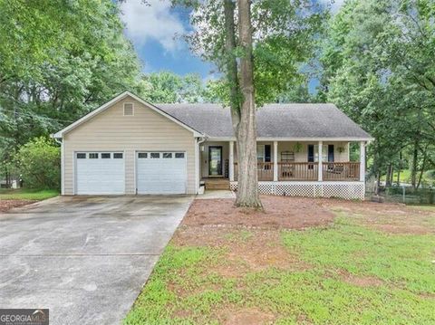 Photo of 250 DAILEYS PLANTATION Drive, Mcdonough, GA 30253 (MLS # 10637176)