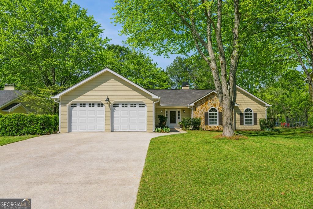 Photo of 3502 Three Oaks Court, Powder Springs, GA 30127 (MLS # 10715675)