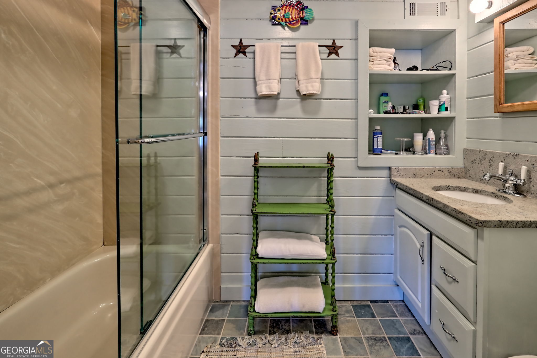 Clayton, Georgia 30525, United States, 4 Bedrooms Bedrooms, ,5 BathroomsBathrooms,Residential,Active,111645