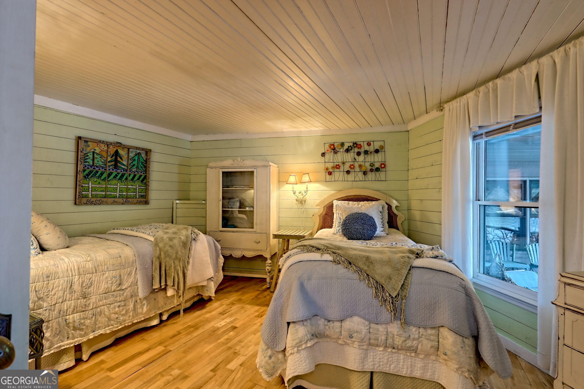 Clayton, Georgia 30525, United States, 4 Bedrooms Bedrooms, ,5 BathroomsBathrooms,Residential,Active,111645