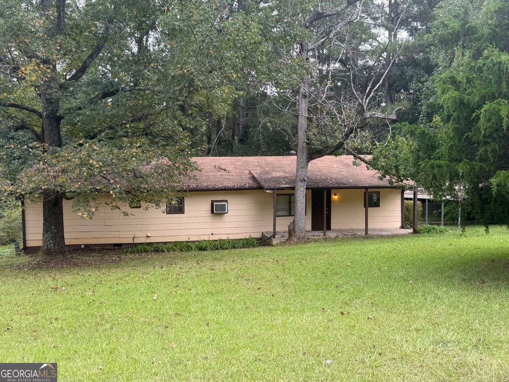 Photo of 285 Highland Circle, Stockbridge, GA 30281 (MLS # 10851837)