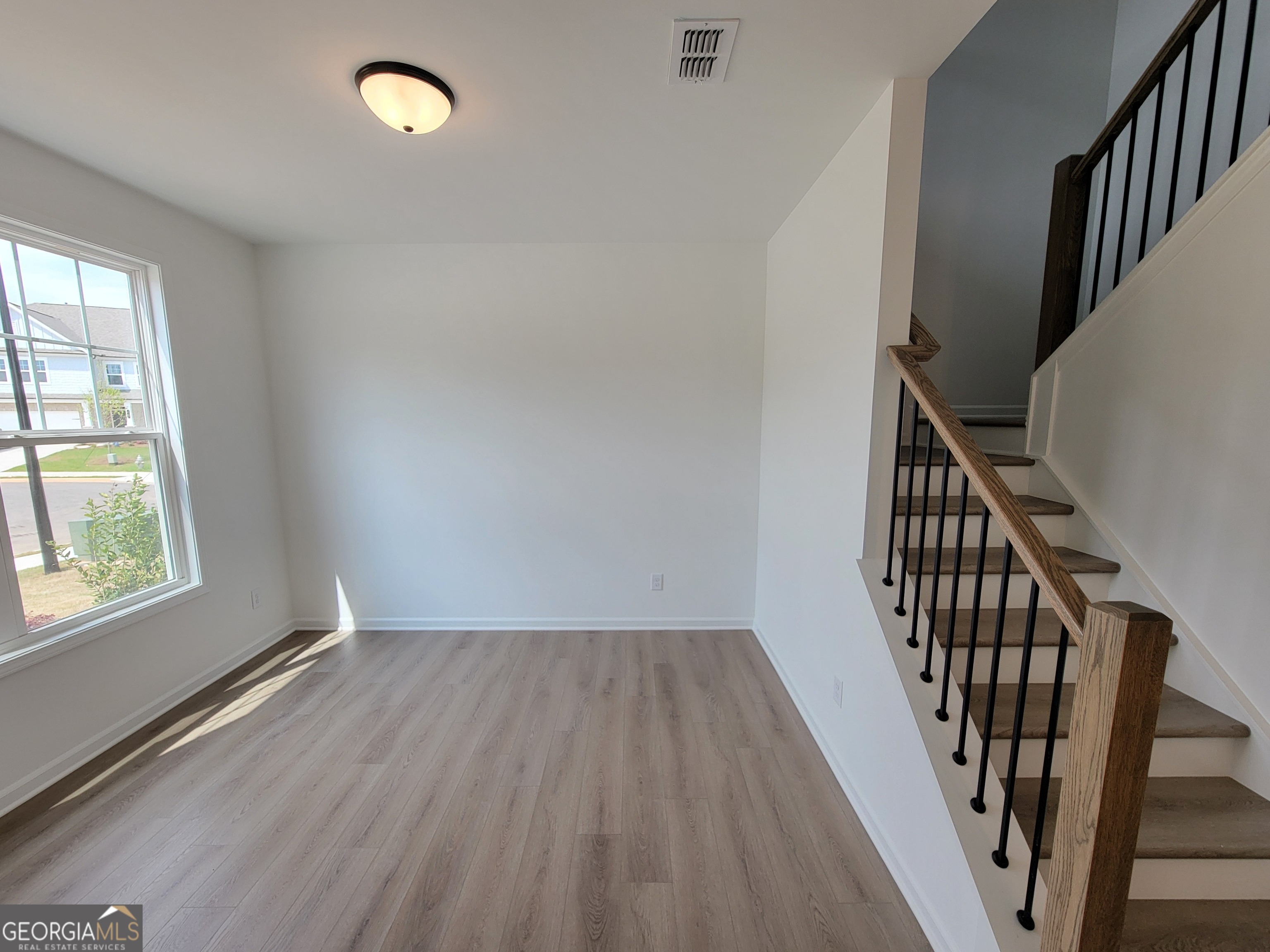 74 Everly WAY