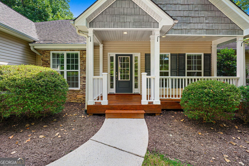 Photo of 5476 Speckled Wood Lane, Gainesville, GA 30506 (MLS # 10870415)