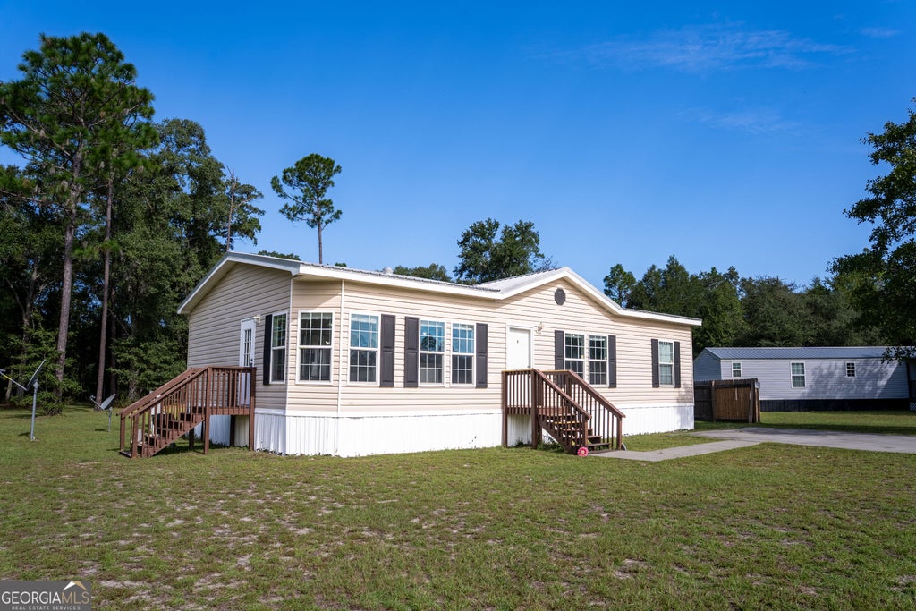 Photo of 4728 Otter Creek Circle, Blackshear, GA 31516 (MLS # 10849943)