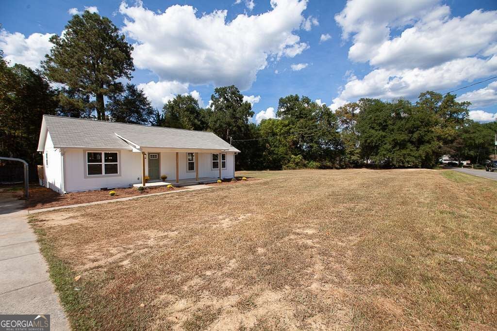 Photo of 65 Habersham Circle NE, Cartersville, GA 30121 (MLS # 10843864)