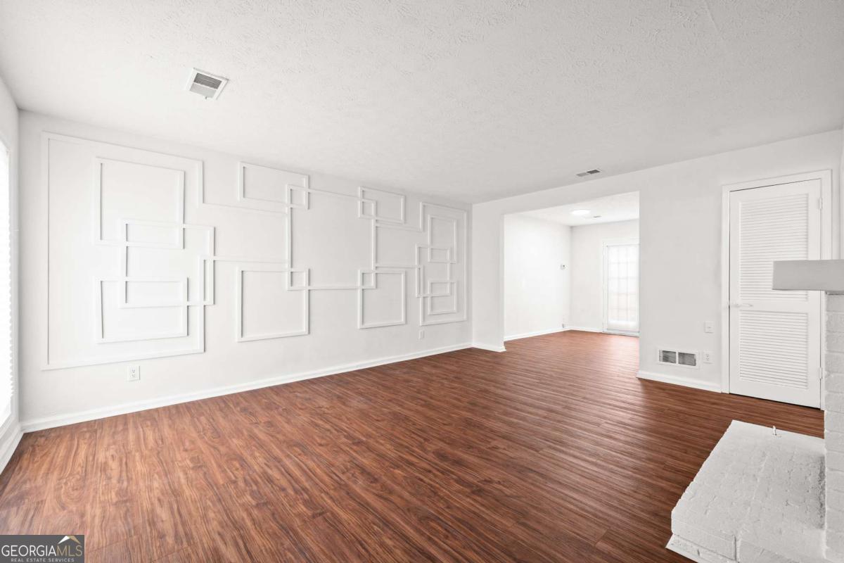 Holcombe Crossing - Residential