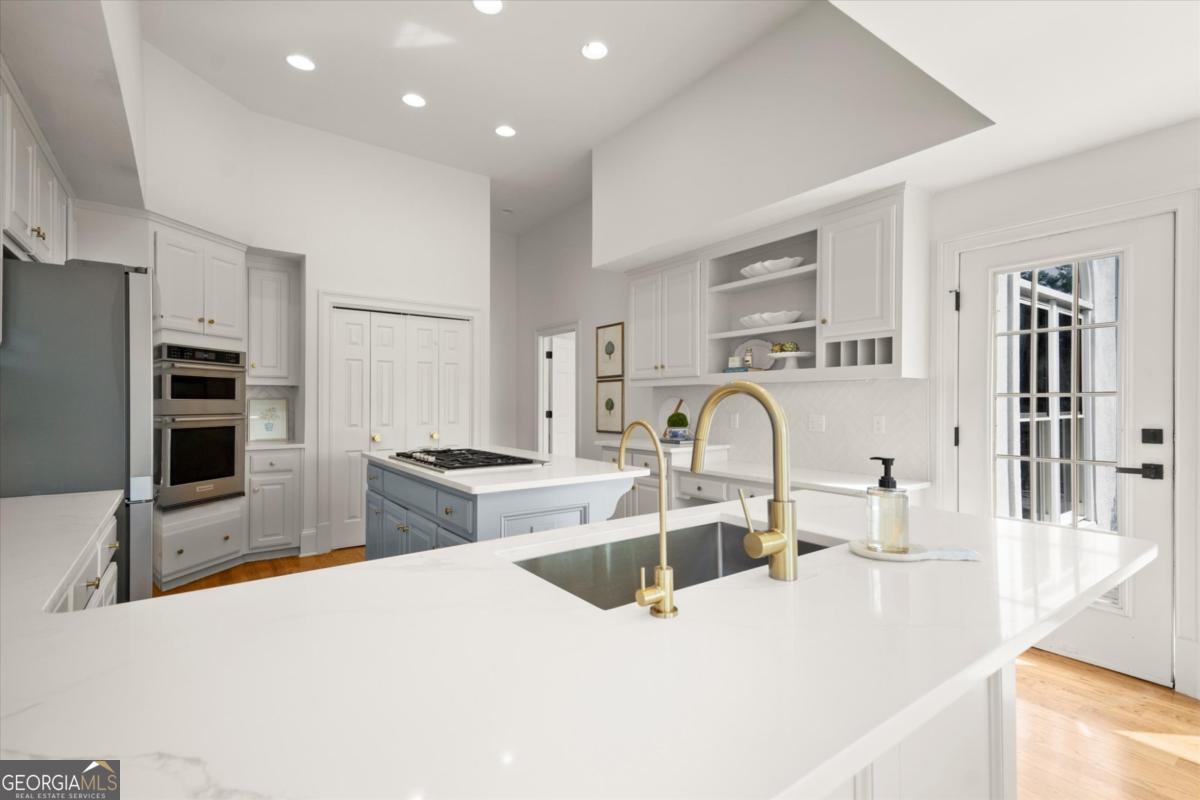 Atlanta Country Club - Residential