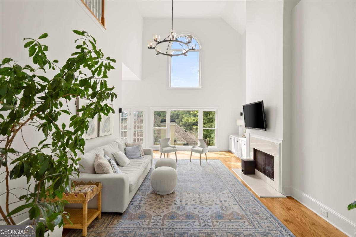 Atlanta Country Club - Residential