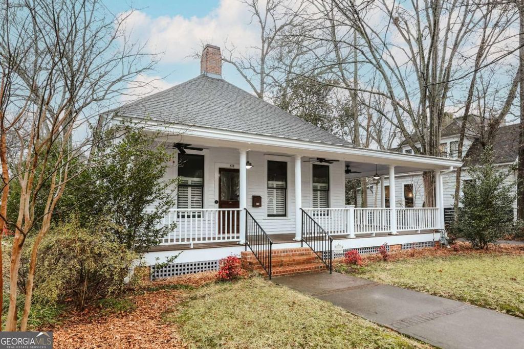 Photo of 834 Hill Street, Athens, GA 30606 (MLS # 10680720)