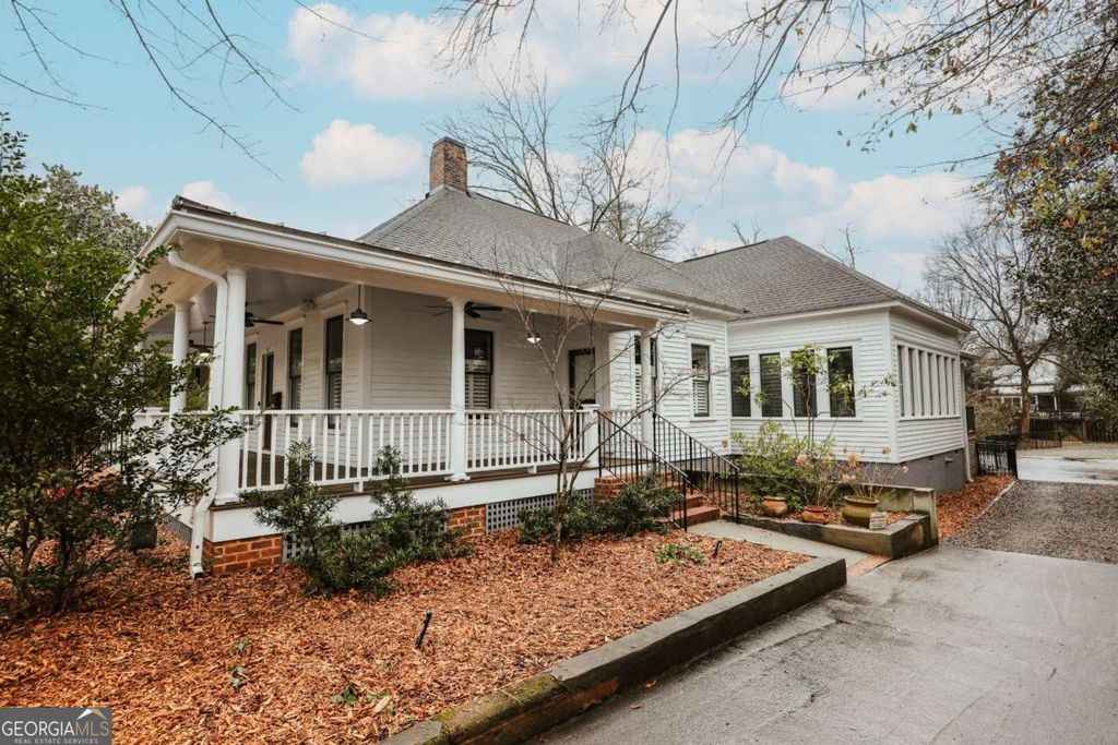 Photo of 834 Hill Street, Athens, GA 30606 (MLS # 10680720)