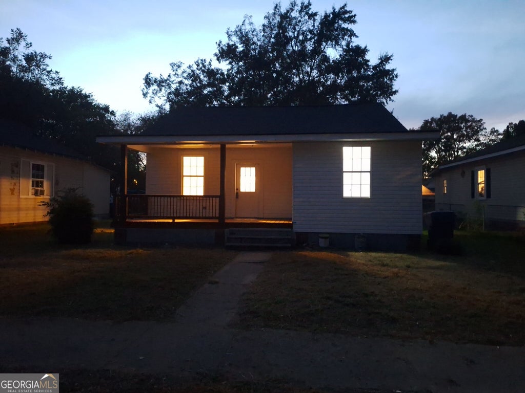 Photo of 233 3rd Street, Cedartown, GA 30125 (MLS # 10879538)