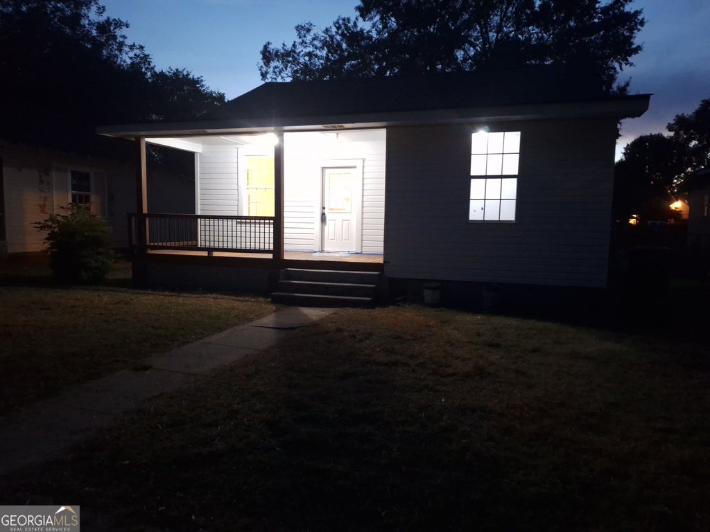Photo of 233 3rd Street, Cedartown, GA 30125 (MLS # 10879538)