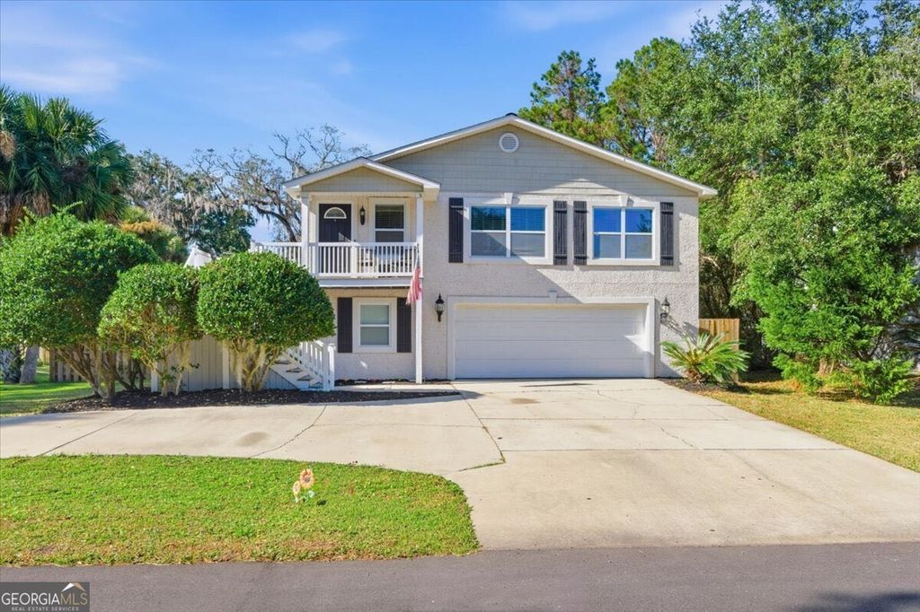 Photo of 208 Paradise Marsh Circle, Brunswick, GA 31525 (MLS # 10673268)