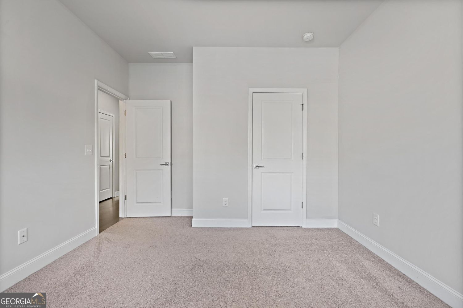 The Towns at East Village - Residential Lease