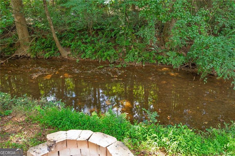 Creekshire - Residential