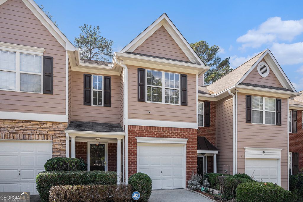 Photo of 29 Oak Green Drive, Lawrenceville, GA 30044 (MLS # 10653581)