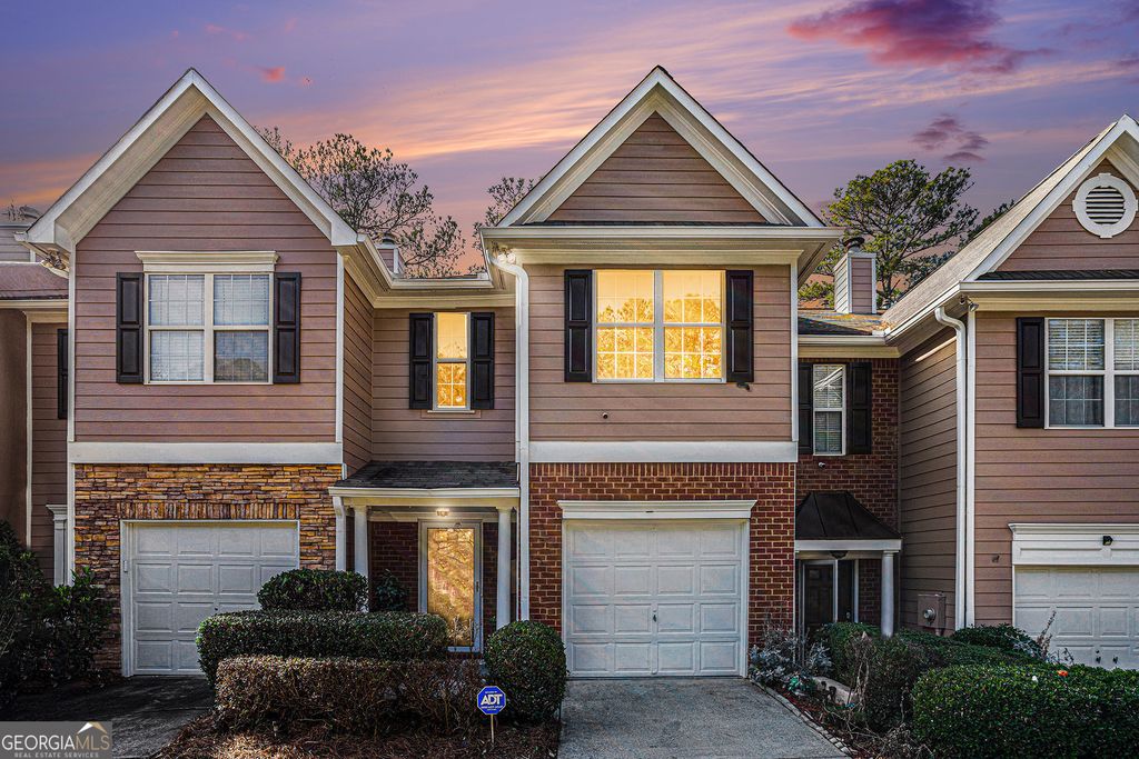 Photo of 29 Oak Green Drive, Lawrenceville, GA 30044 (MLS # 10653581)