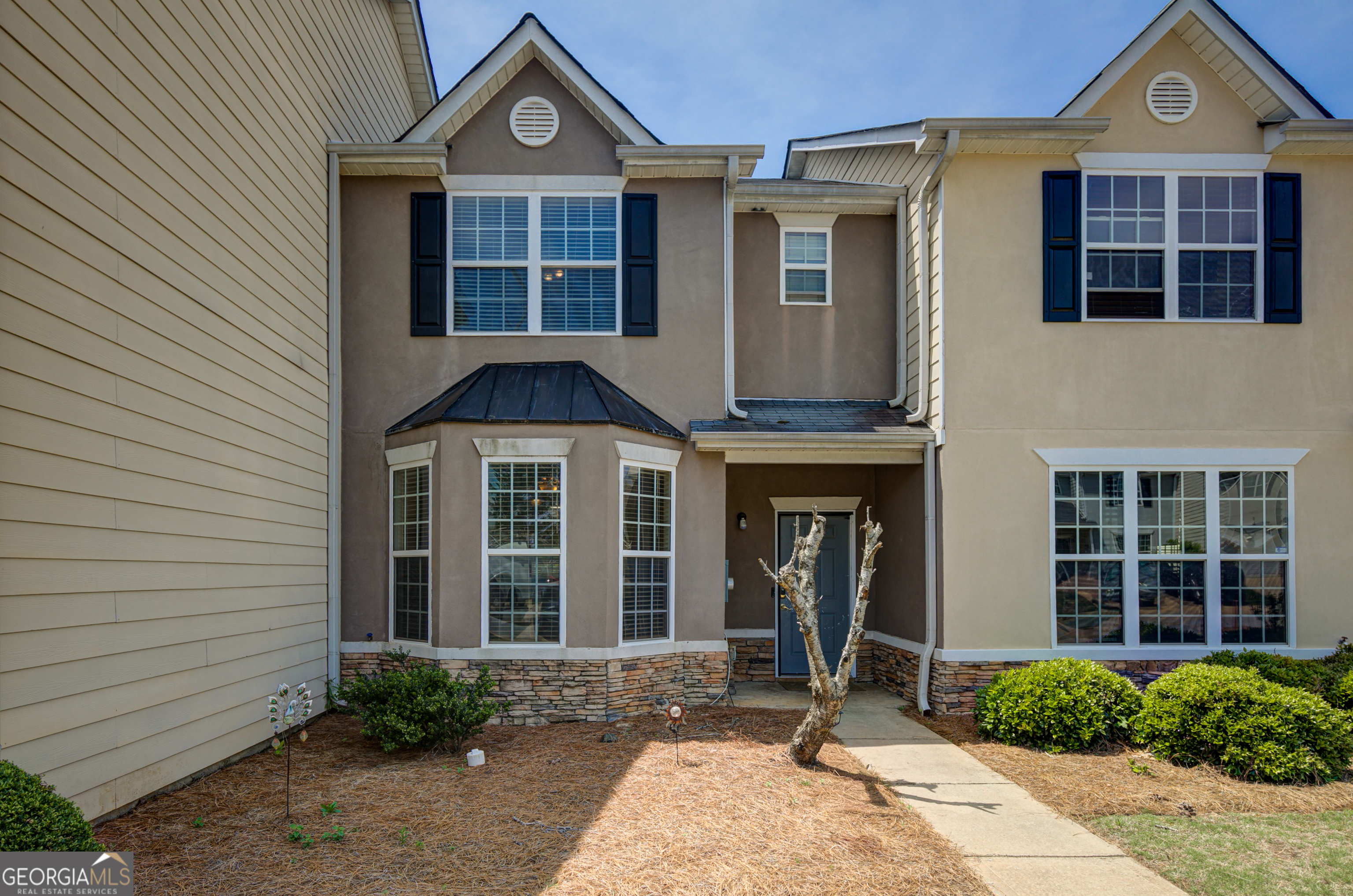317 Commons DR