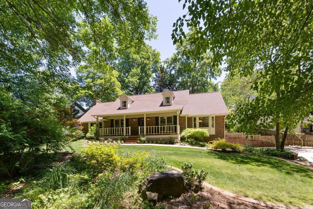 2600 Mack Dobbs RD NW