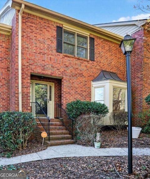 Photo of 1352 Sheffield Glen Way NE, Atlanta, GA 30329 (MLS # 10672258)