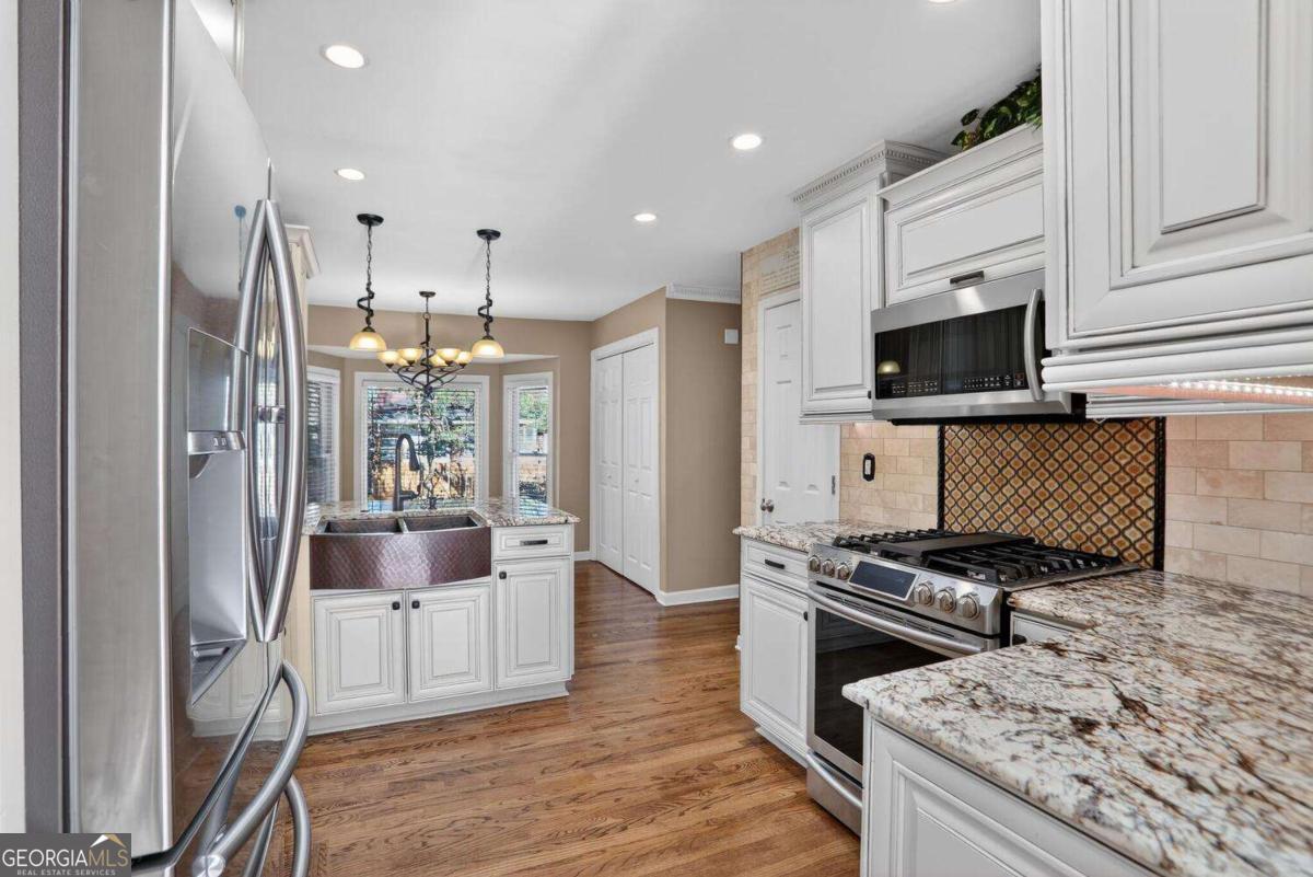 1352 Sheffield Glen WAY NE