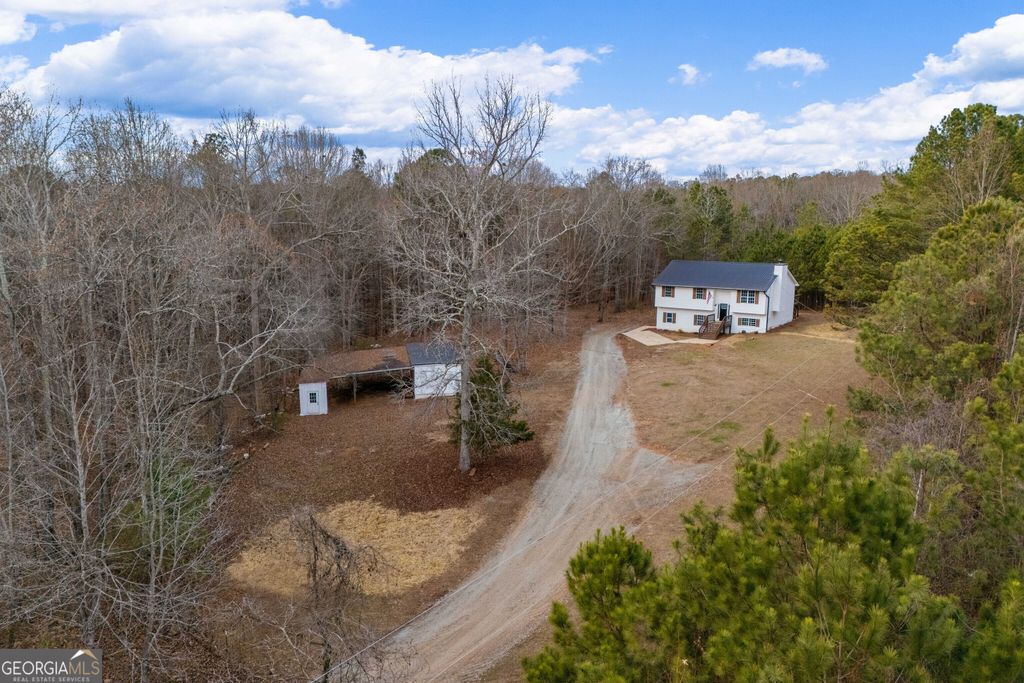 Photo of 415 Old Jones Road, Whitesburg, GA 30185 (MLS # 10660688)