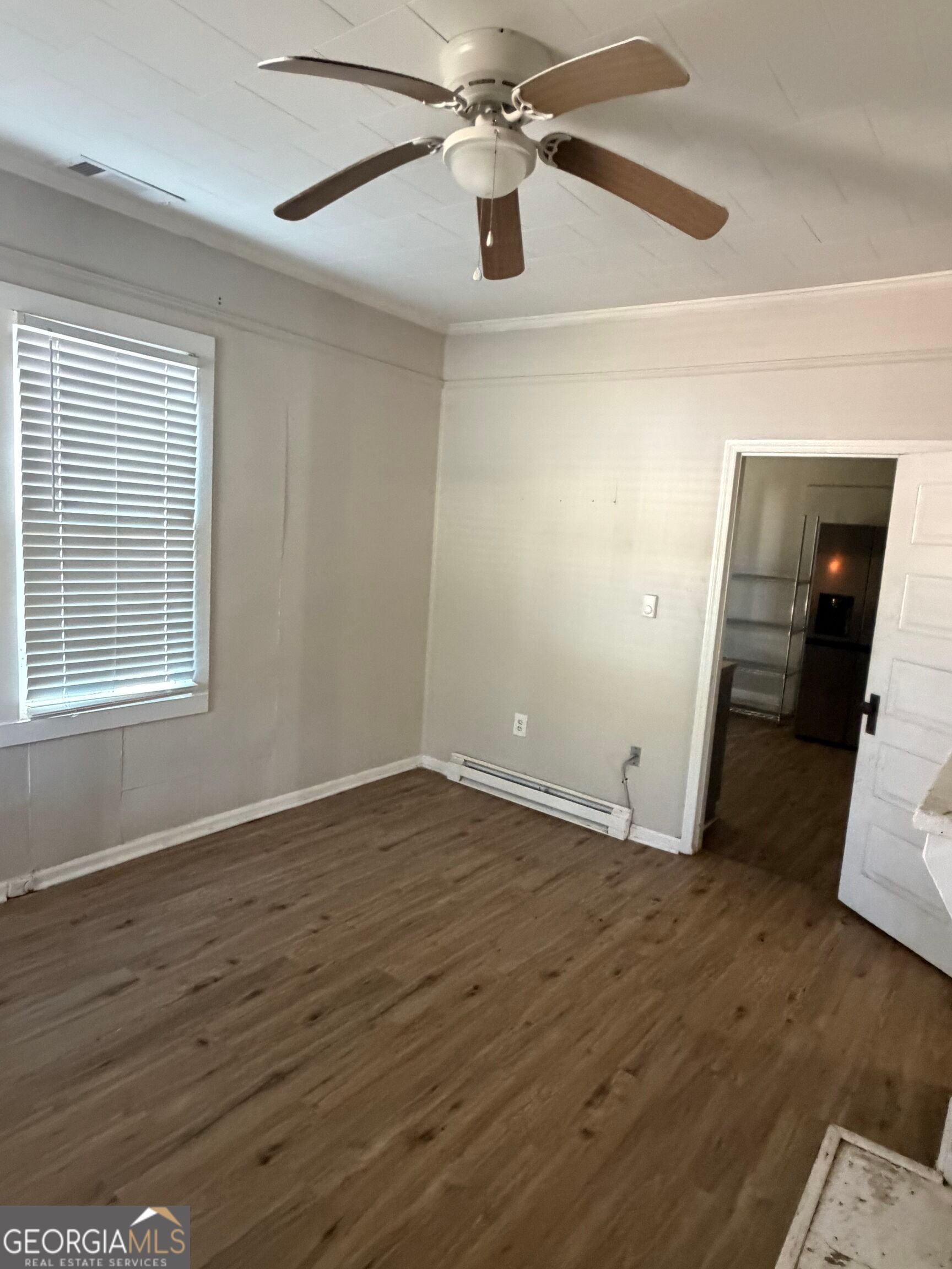 405 Green AVE