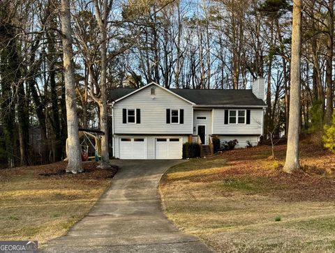 Photo of 391 Walnut Drive, Woodstock, GA 30189 (MLS # 10675647)