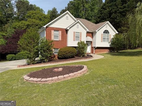 Photo of 130 Orchard Way SE, Calhoun, GA 30701 (MLS # 10733051)