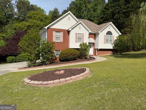 Photo of 130 Orchard Way SE, Calhoun, GA 30701 (MLS # 10733051)