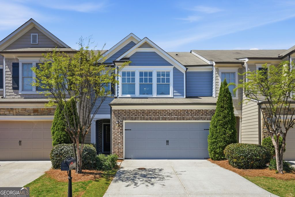Photo of 725 Duberry Street, Alpharetta, GA 30004 (MLS # 10729027)