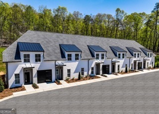 115 Chateau Drive SE