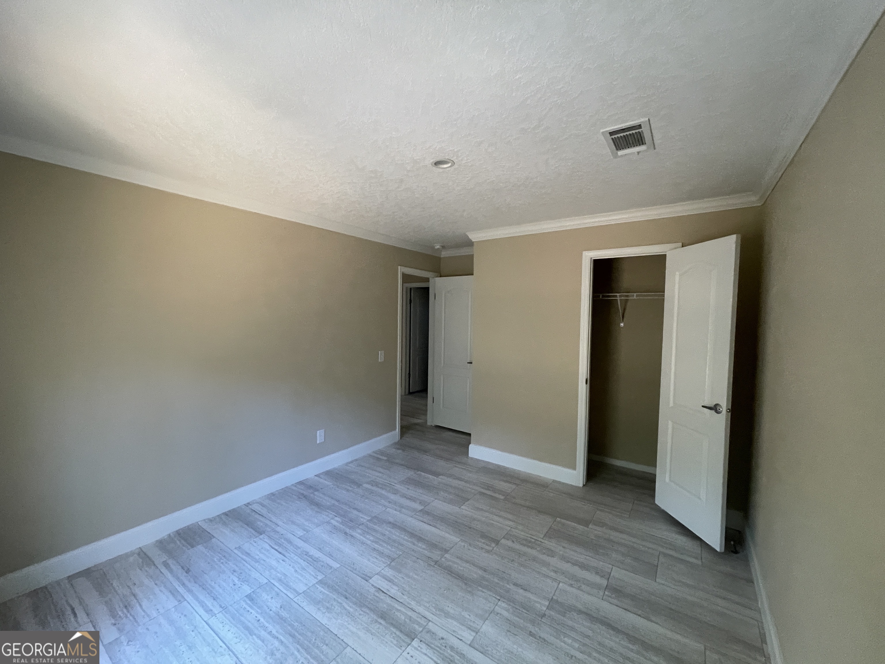 E Atlanta Farms-Iv - Residential