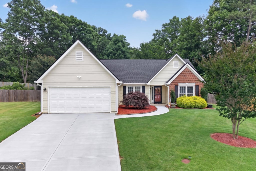 Photo of 3359 Hampton Trace Court, Buford, GA 30519 (MLS # 10779136)