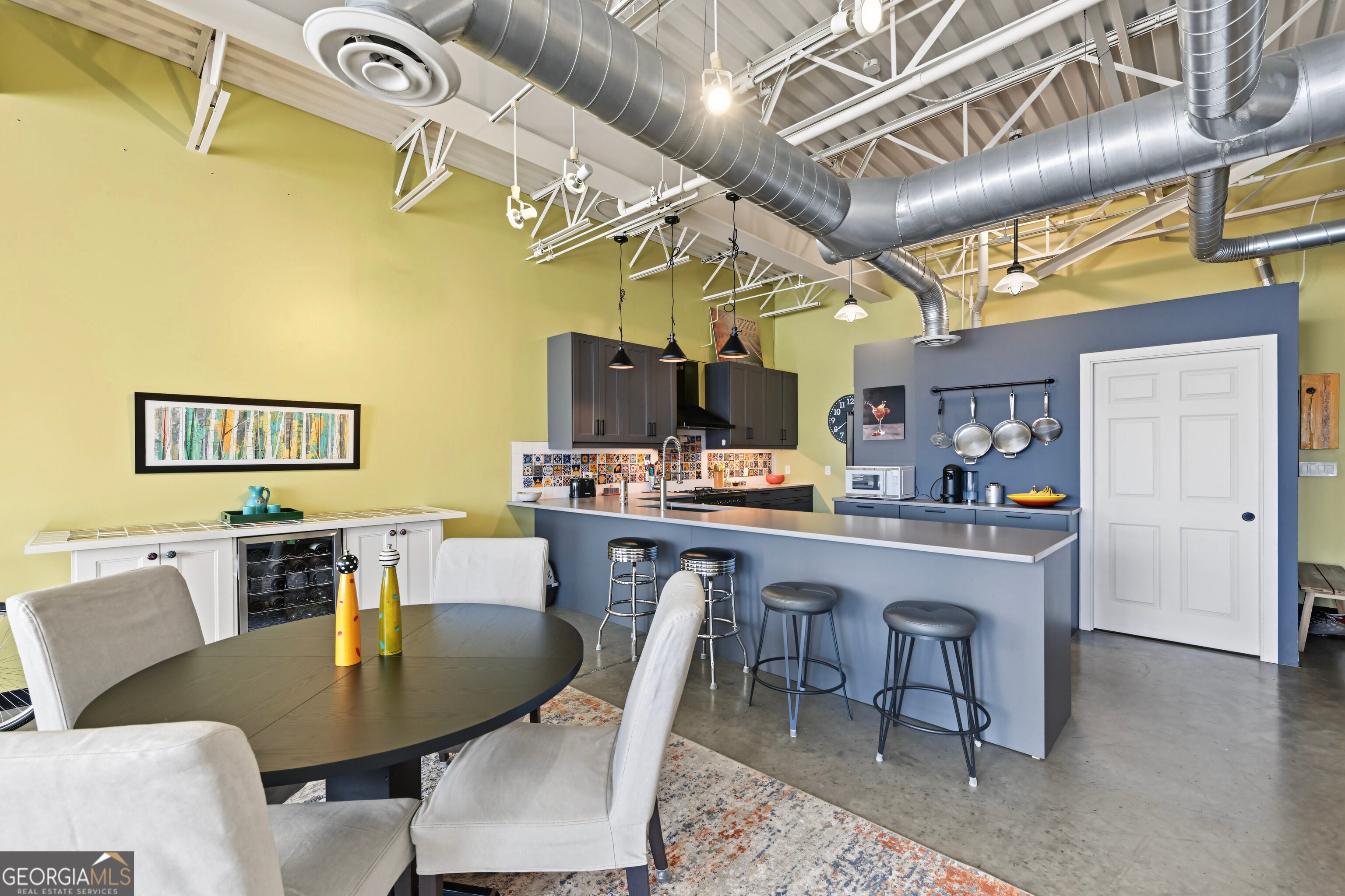 5200 Peachtree RD