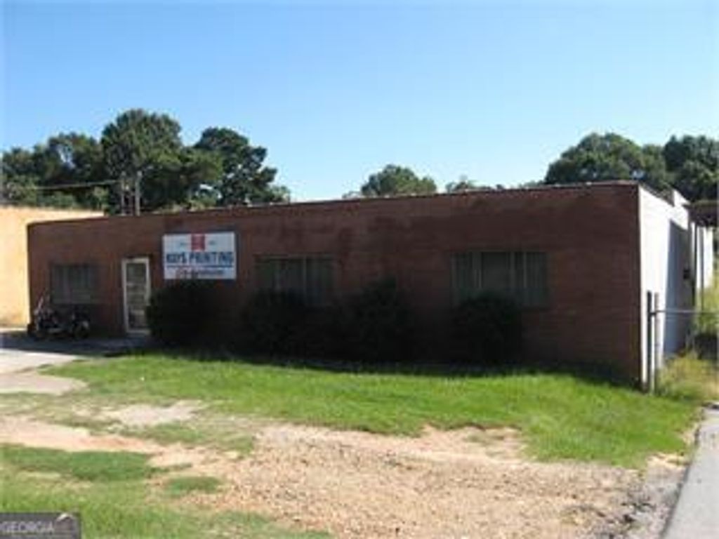 Photo of 808 Everee Inn Rd, Griffin, GA 30224 (MLS # 10657329)