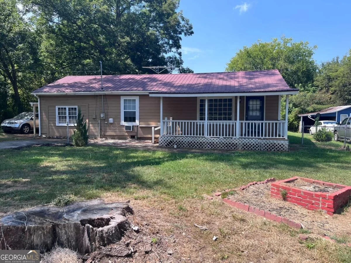 207 N Main Street, Adairsville, GA, 30103