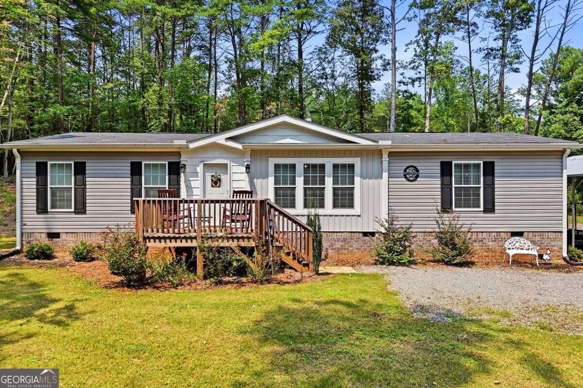 82 Gregory DR