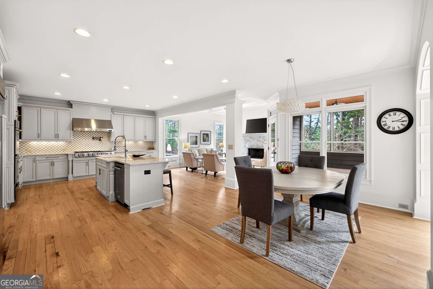 3333 Littleport LN NW