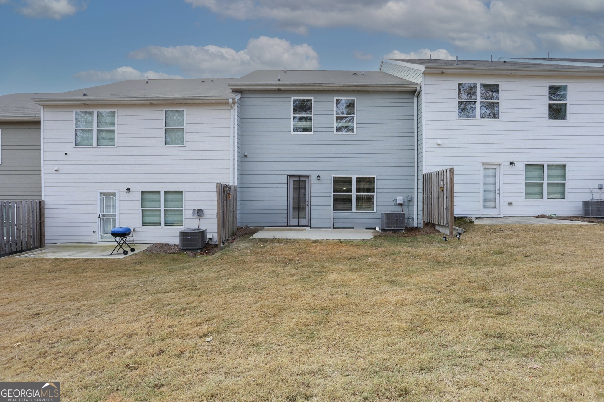 7488 Knoll Hollow RD