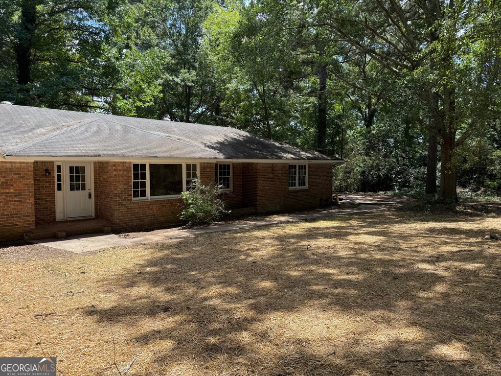 Photo of 203 Oglesby Bridge Road SE, Conyers, GA 30094 (MLS # 10811534)
