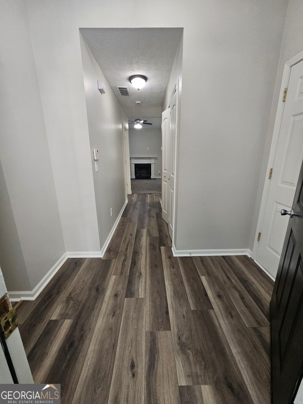 Photo of 3731 Mays Crossing XING SW, Atlanta, GA 30331 (MLS # 10841800)