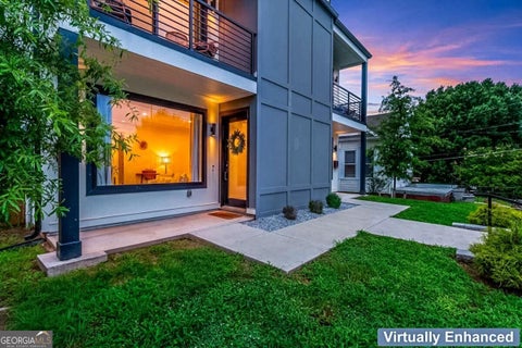 Photo for 337 Pine ST NE B