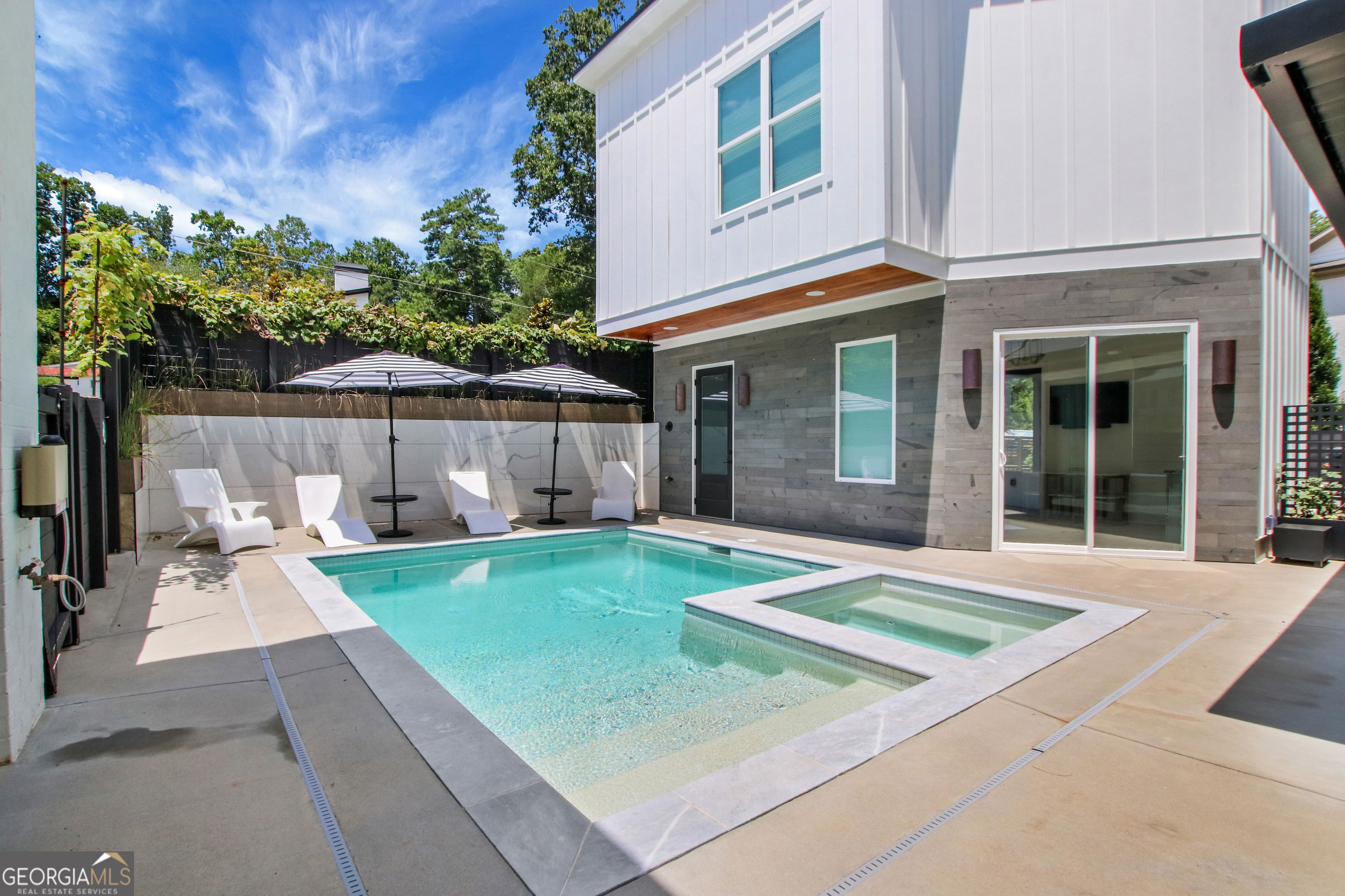 Woodstock Downtown - Residential