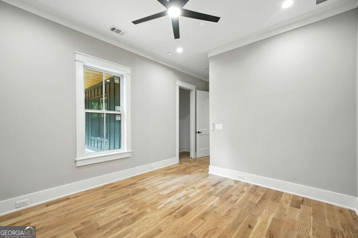 HIGHLANDS AT SHARP MOUNTAIN - Residential