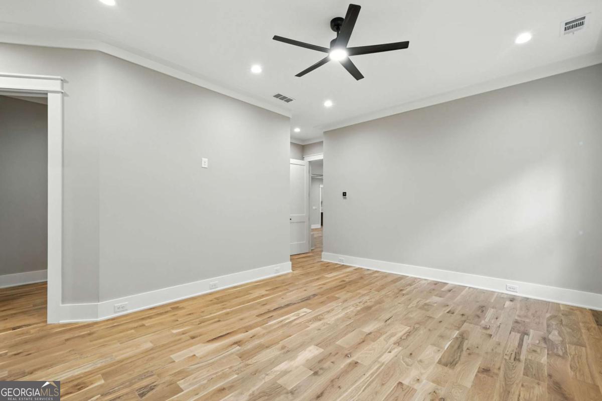 HIGHLANDS AT SHARP MOUNTAIN - Residential